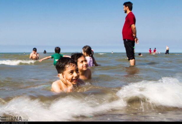 Iran’s Northern Beaches Hosting Thousands of Visitors in Summer