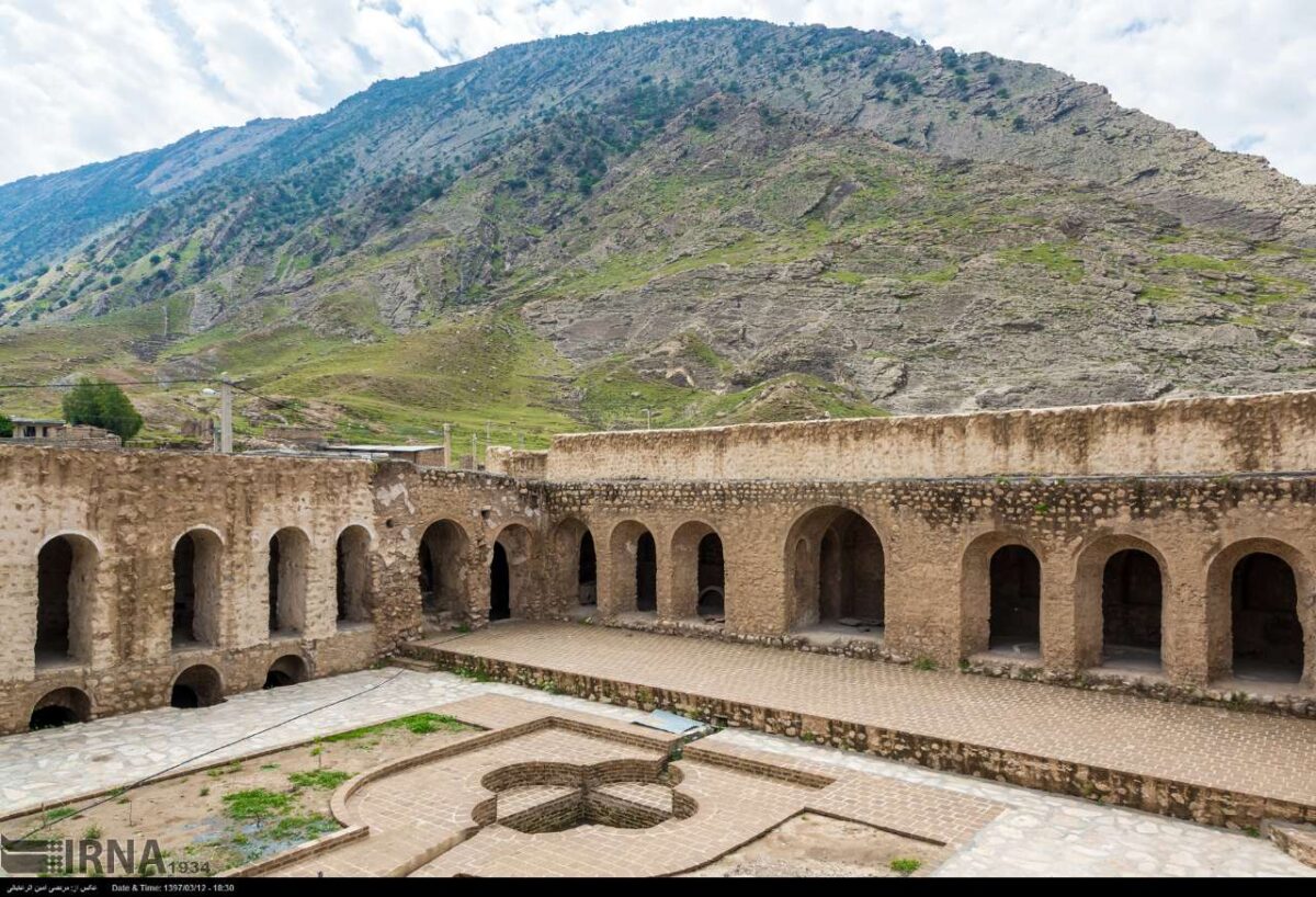 Pourashraf Castle: A Fantastic Ancient Monument in Western Iran