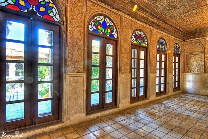 Iran’s Beauties in Photos: Historic House of Zinatolmolk
