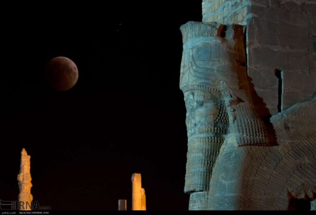 Longest Lunar Eclipse of Century_in iran