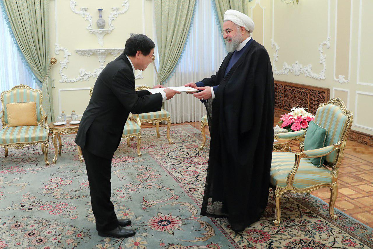 Iran Keen to Boost Ties with S. Korea, Vietnam: Rouhani