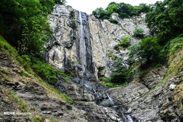 Laton Waterfall; Highest of Its Kind in Iran