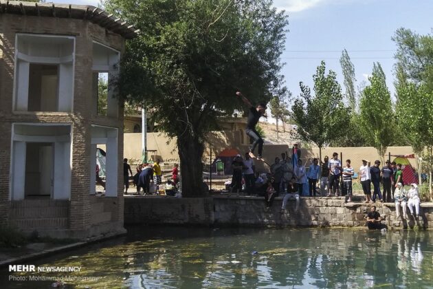 Joy of Bathing in Qajar Kings’ Summer Resort