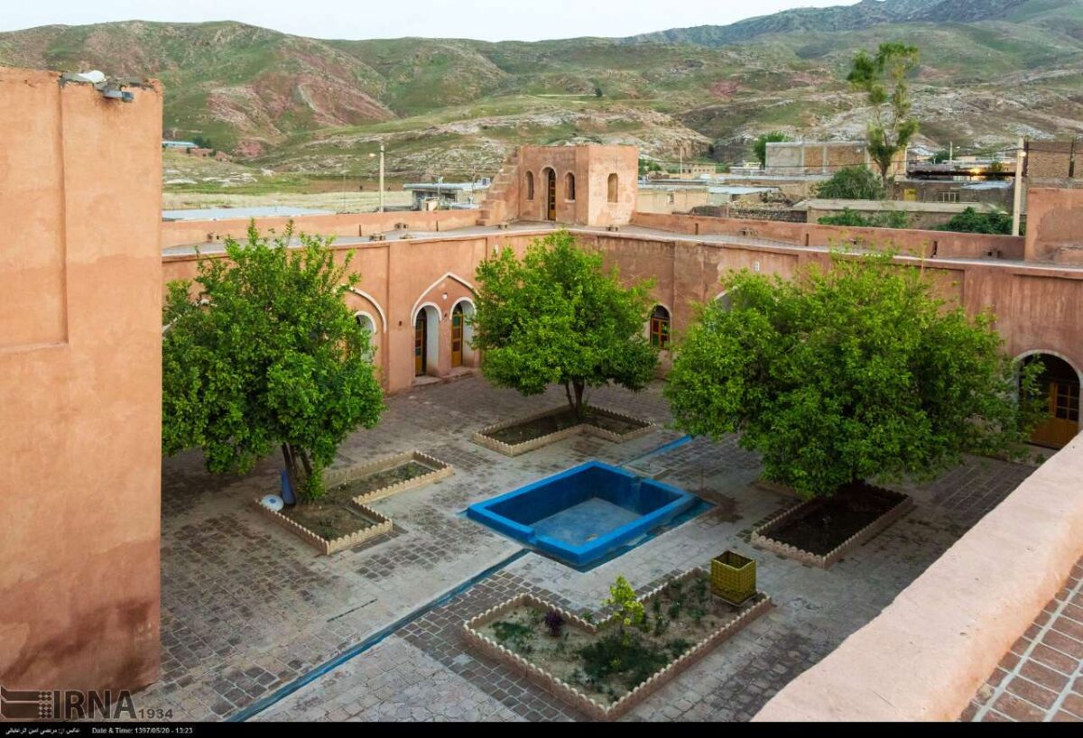 Ancient Castle in Western Iran Boasts Fabulous Architecture 21 Ancient Castle in Western Iran Boasts Fabulous Architecture