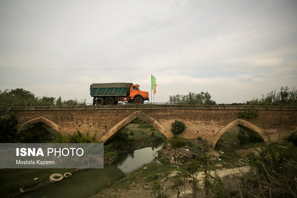 Some Old Bridges Withstand Severe Flooding in Northern Iran