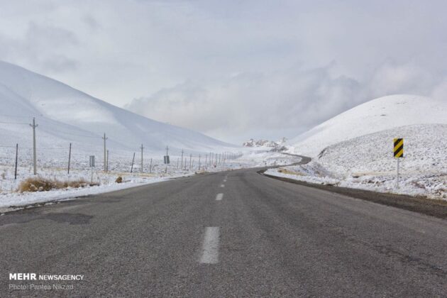 People Rejoice as Snow Covers Iran’s Chaharmahal & Bakhtiari