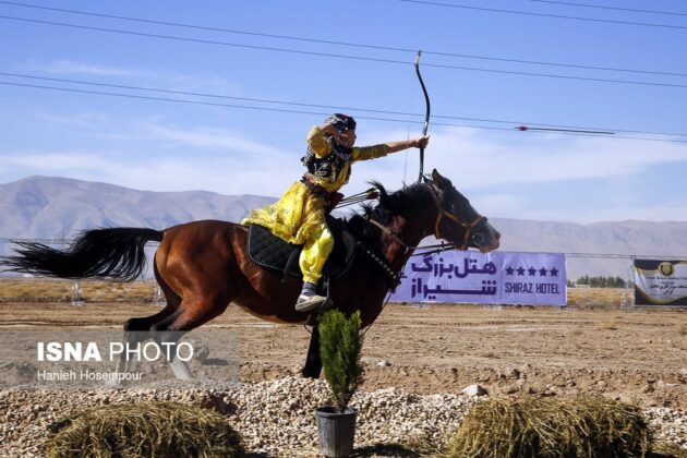 Iran Hosting Int’l Horseback Combat Contests