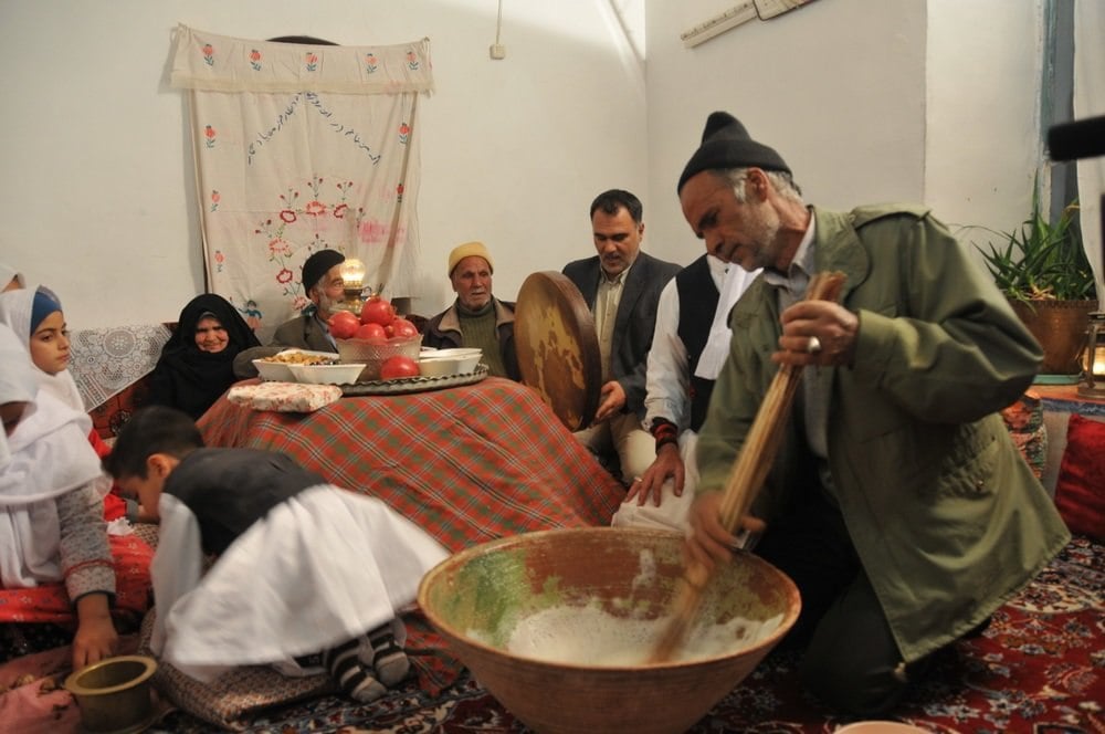 People in Desert Areas Mark Yalda Night with Special Rituals