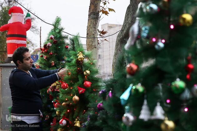 Iranian Christians Go New Year Shopping