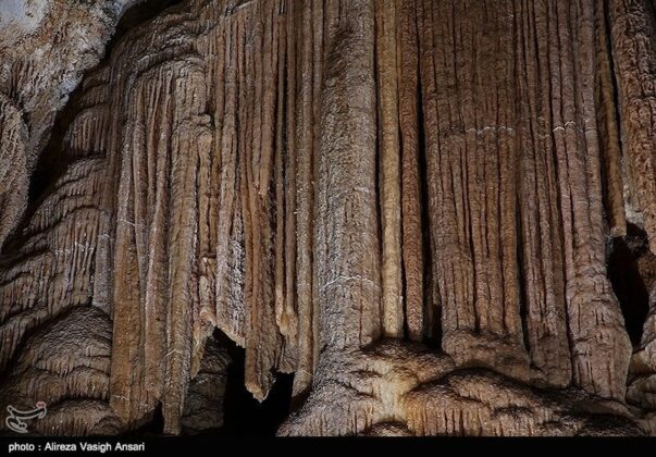 Kahak Cave: Ideal Choice for Adventurous Cavers