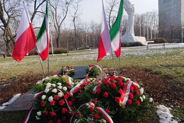 Poland Pays Tribute to Iranians for WWII Hospitality