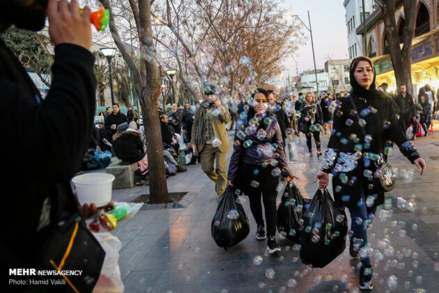Iranian Markets Busy on the Eve of New Year