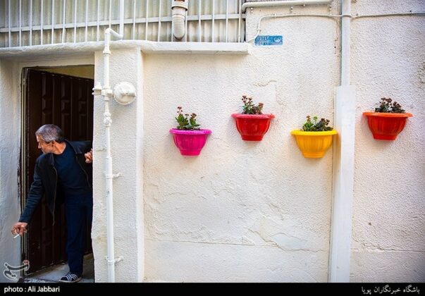 Old Alleys of Tehran Tarted Up for Nowruz
