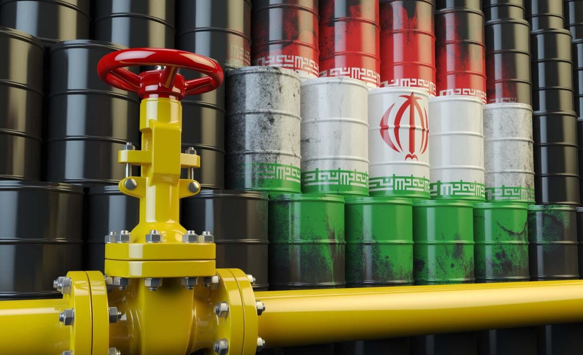 Iran Says Its Oil Exports Will Never Plummet to Less than 1m Barrels
