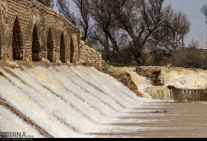 Ancient Dam in Southern Iran Filled with Water (5)