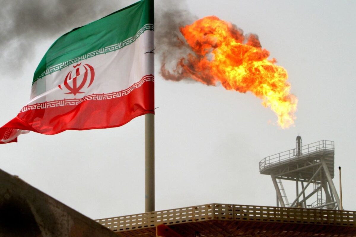 Iran Says Not to Let Any Country Replace It in Oil Market 1 Iran Says Not to Let Any Country Replace It in Oil Market