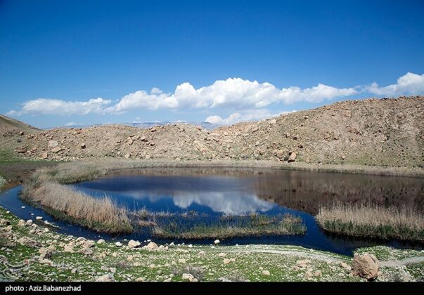 Iran’s Beauties in Photos Pol e Dokhtar Lagoons 16