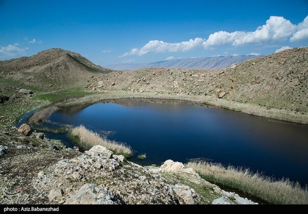 Iran’s Beauties in Photos Pol e Dokhtar Lagoons 18