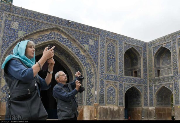 Isfahan Filled with Foreign Tourists in Spring