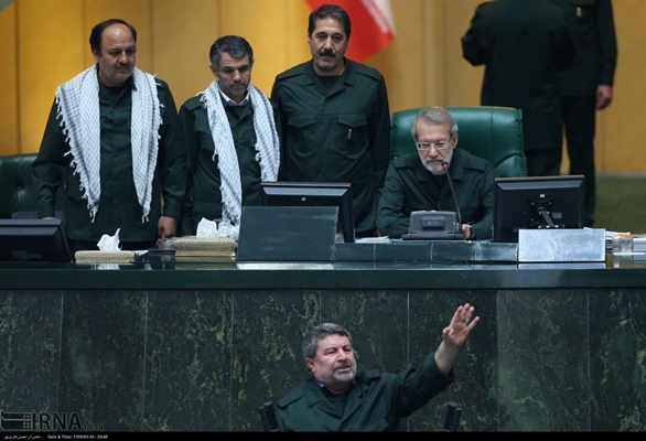 Iranian MPs Chant ‘Death to America’ Wearing IRGC Uniform