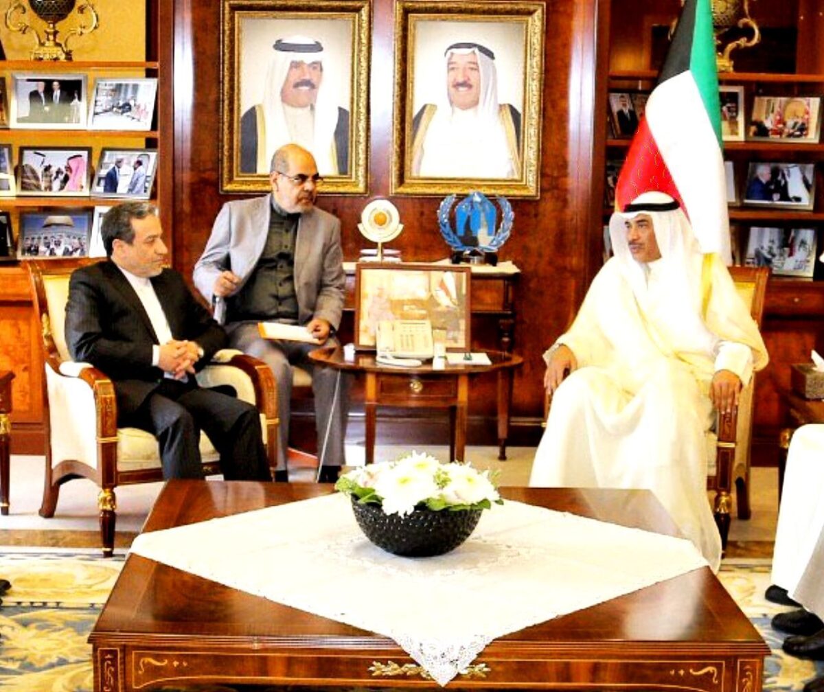 Iran, Kuwait Stress Dialogue to Resolve Crises