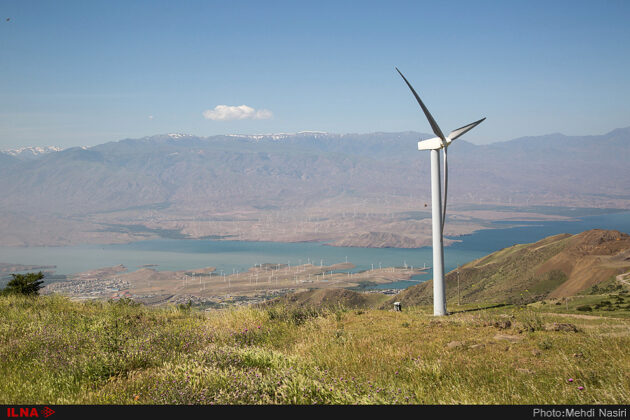 Wind Turbines of Manjil