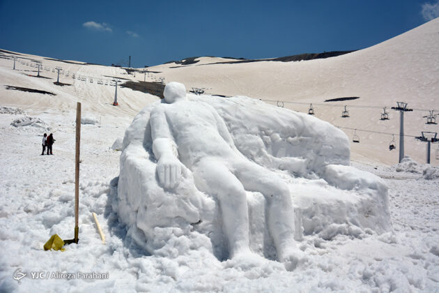 Gigantic Works Displayed at Ice Sculpture Festival