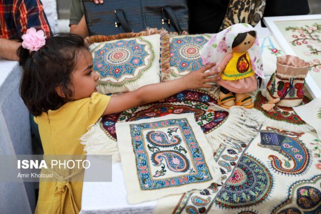 Street in Tehran Officially Called ‘Handicrafts Parade’