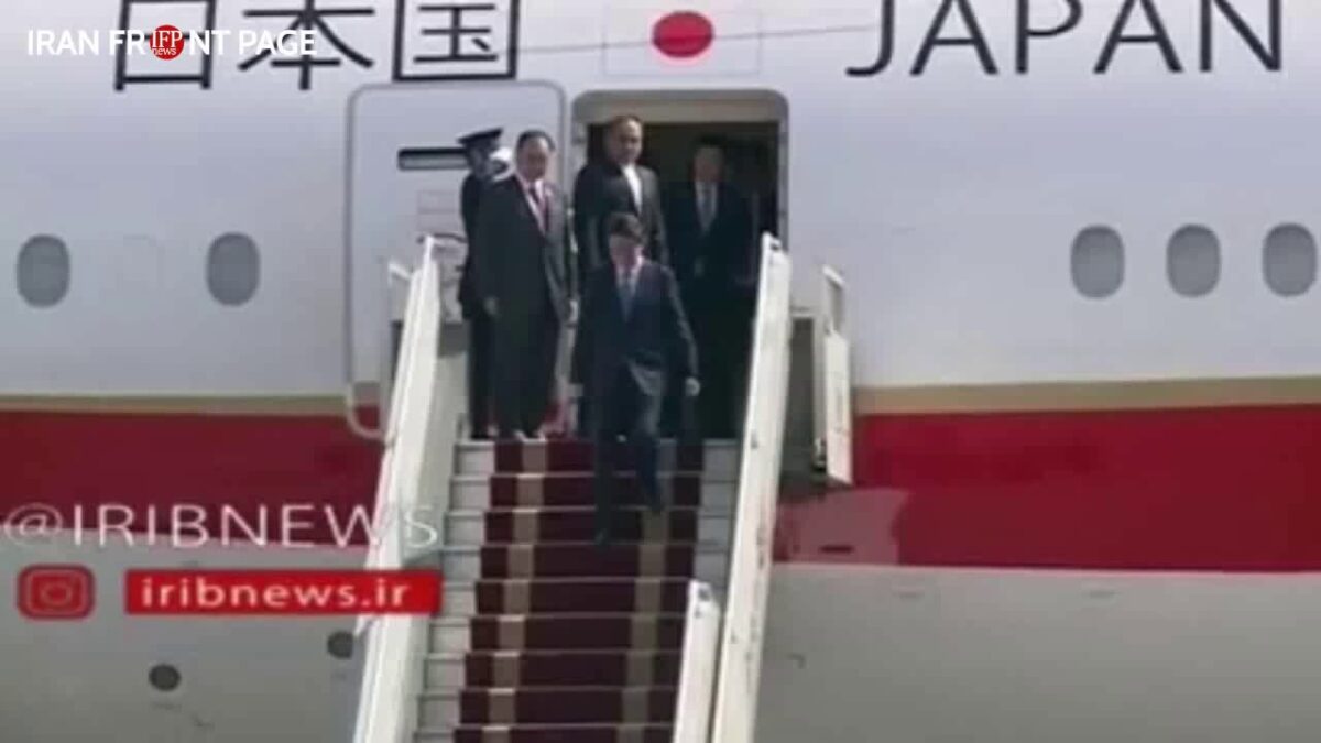 Japan PM in Tehran to Help Ease Iran-US Tension 1 Japan PM in Tehran to Help Ease Iran-US Tension