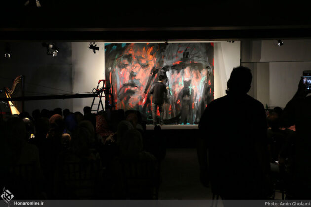 Iranian Artists Gives Live Performance on Significance of Peace