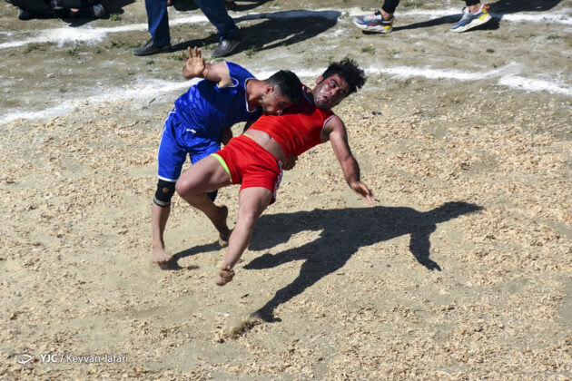 Traditional ‘Locho’ Wrestling Contest Held in Mazandaran