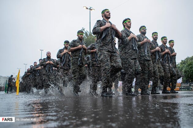 Iran Holds Massive Parades to Mark Sacred Defence Week