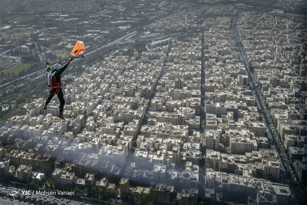 Paratroopers Jump from Milad Tower