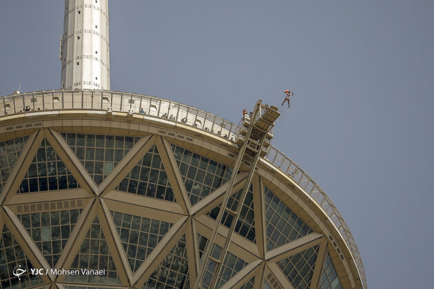 Paratroopers Jump from Milad Tower