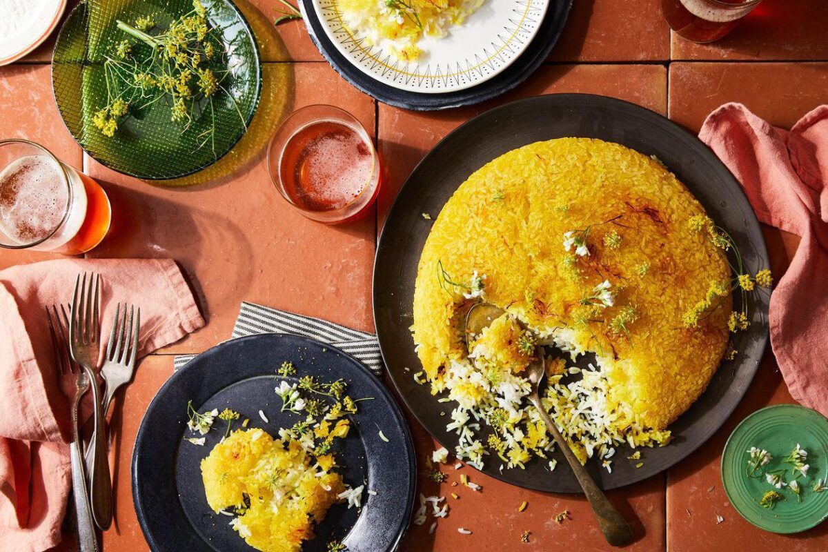 Tahdig; A Dish All Your Dinner Guests Will Be Fighting Over 4 Tahdig; A Dish All Your Dinner Guests Will Be Fighting Over