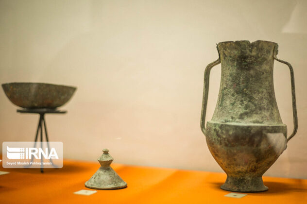 Iron Age Findings on Show in Western Iran 