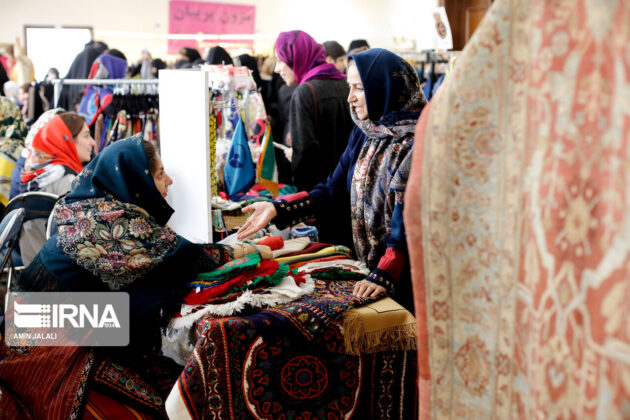 'Diplomatic Ladies' Hold Food, Handicrafts Festival in Tehran