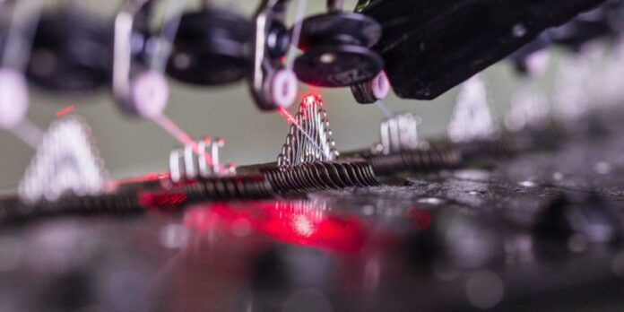 Iranian Company Develops Cutting-Edge Textile Technology