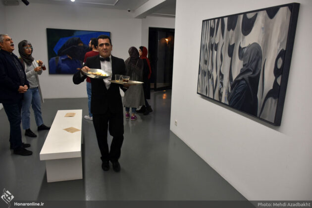 ‘Wind’ Painting Exhibition Underway in Tehran