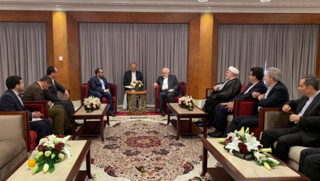 FM Zarif Holds High-Level Talks in Muscat