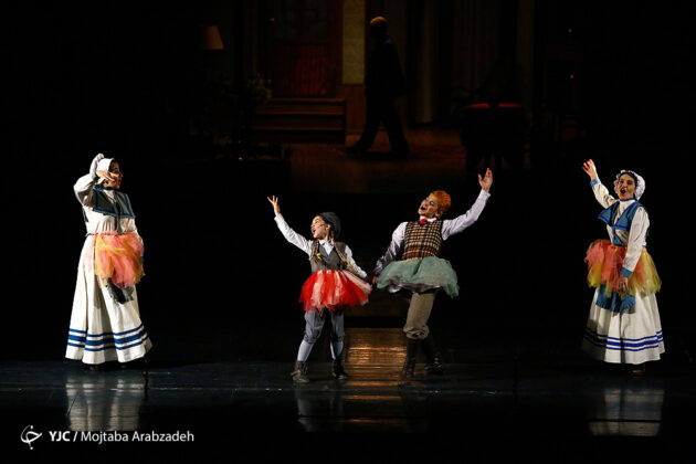 Mary Poppins Musical Onstage in Tehran 12
