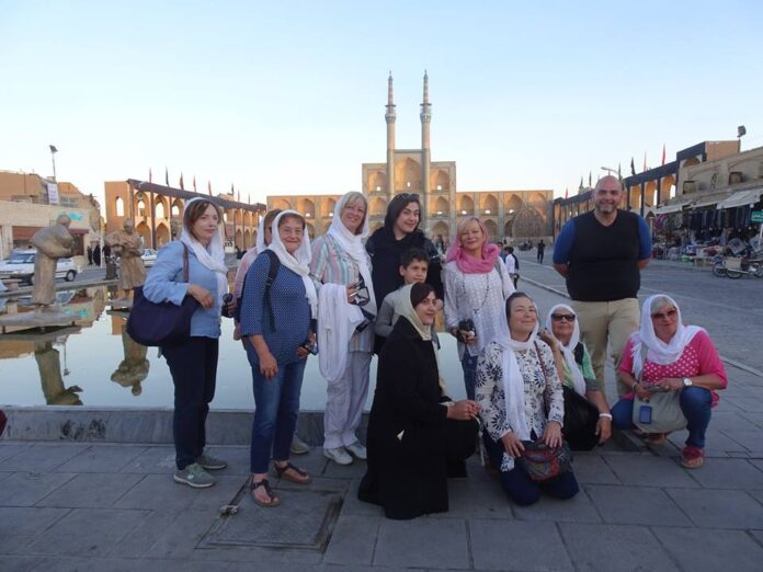 italian tourists Italian tourists