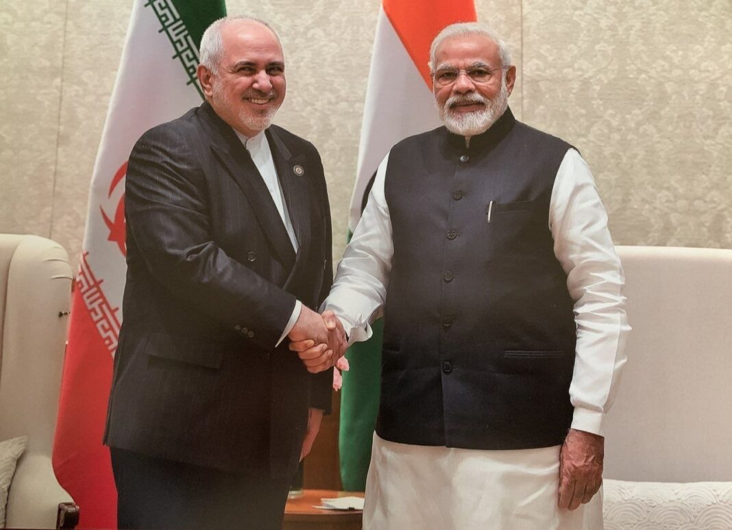Iran FM, Indian PM Discuss Business Cooperation