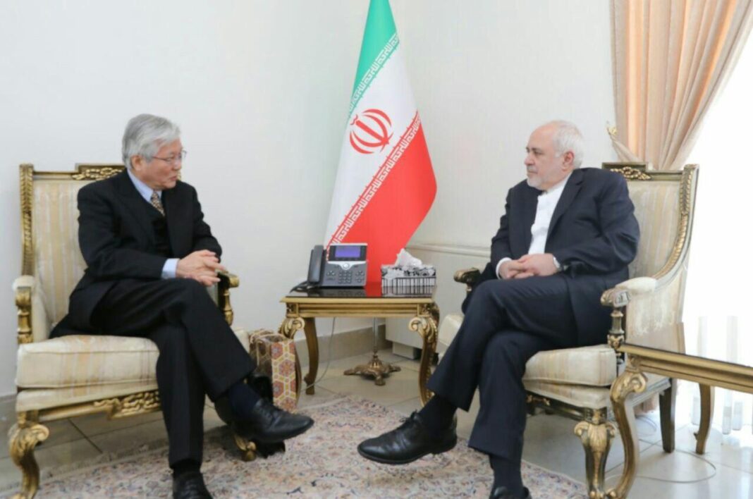 Iran FM, UN Envoy Discuss Afghan Peace Process