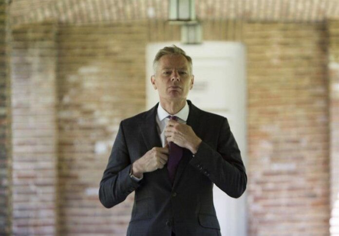 Iran Releases Video of UK Envoy Attending Illegal