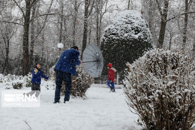 Schools Shut Down in Tehran over Heavy Snow