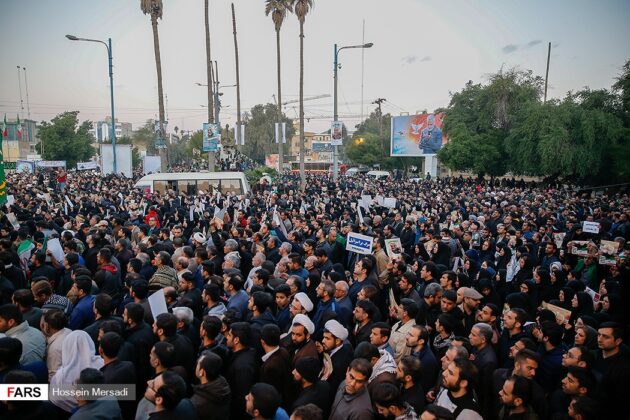Hundreds of Thousands Attend Gen. Soleimani's Funeral in Ahvaz