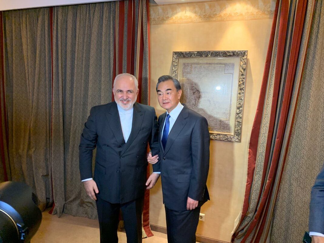 Iran, China FMs Hold Talks in Munich