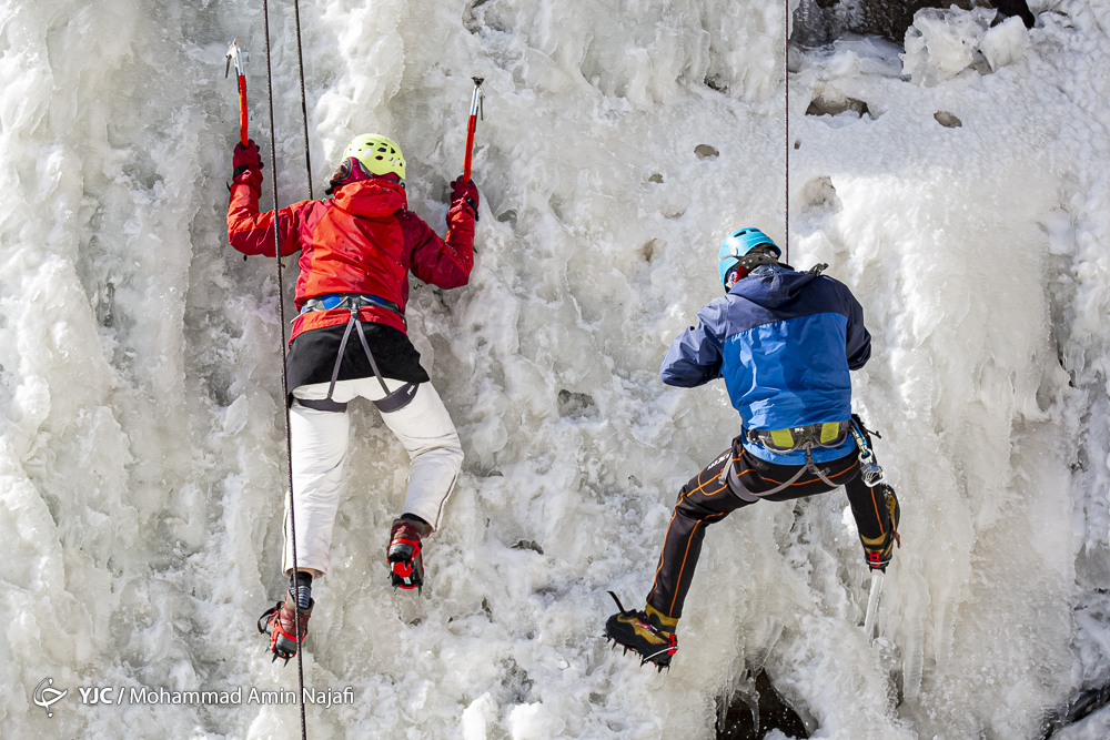 Ice climbing in Hamadan's Ganjnameh waterfall