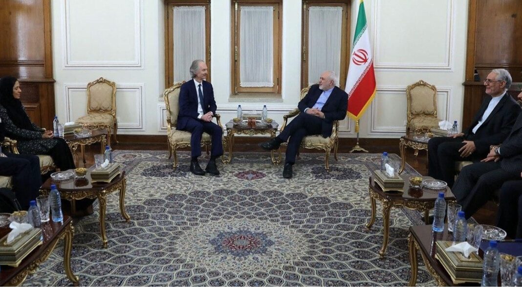 Iran FM, UN Envoy Discuss Syria Crisis in Tehran